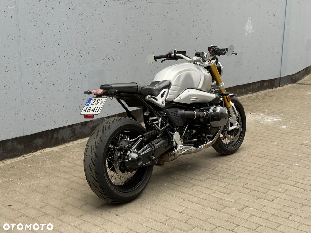 BMW R - 6
