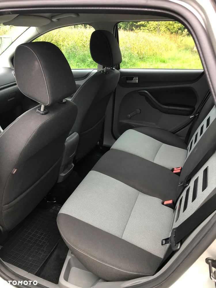 Ford Focus 1.8 TDCi FX Gold / Gold X - 12