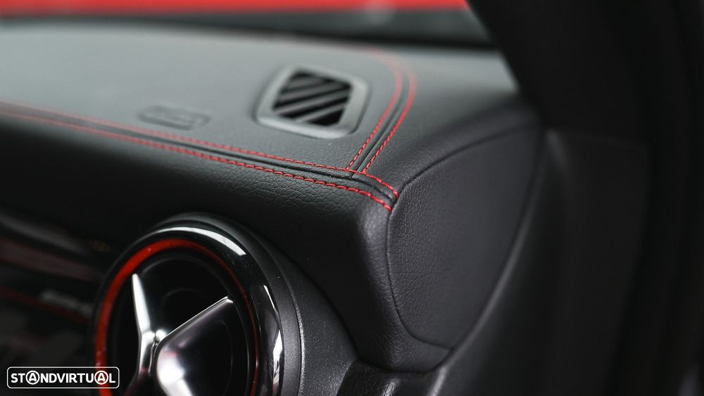 Mercedes-Benz CLA 45 AMG 4Matic Speedshift 7G-DCT Night Edition - 45
