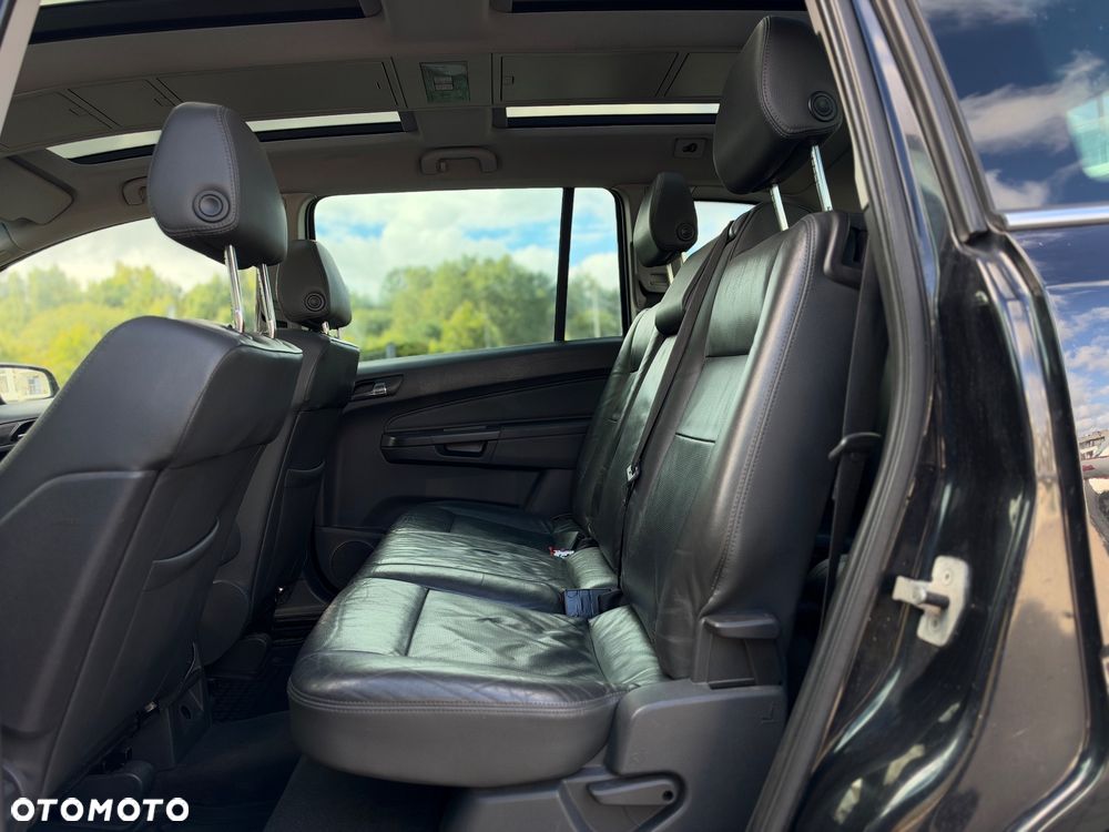 Opel Zafira 1.9 CDTI Cosmo - 21