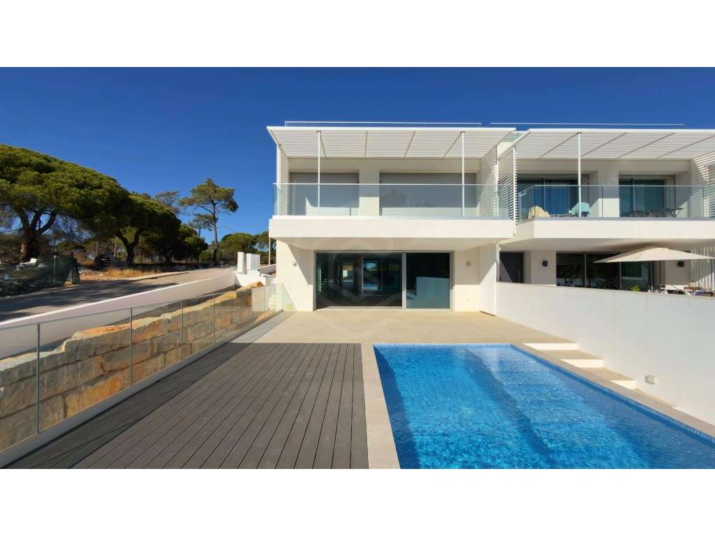 Moradia com 3 Suites, Jacuzzi e Piscina no Garrão, Almancil - Grande imagem: 3/60