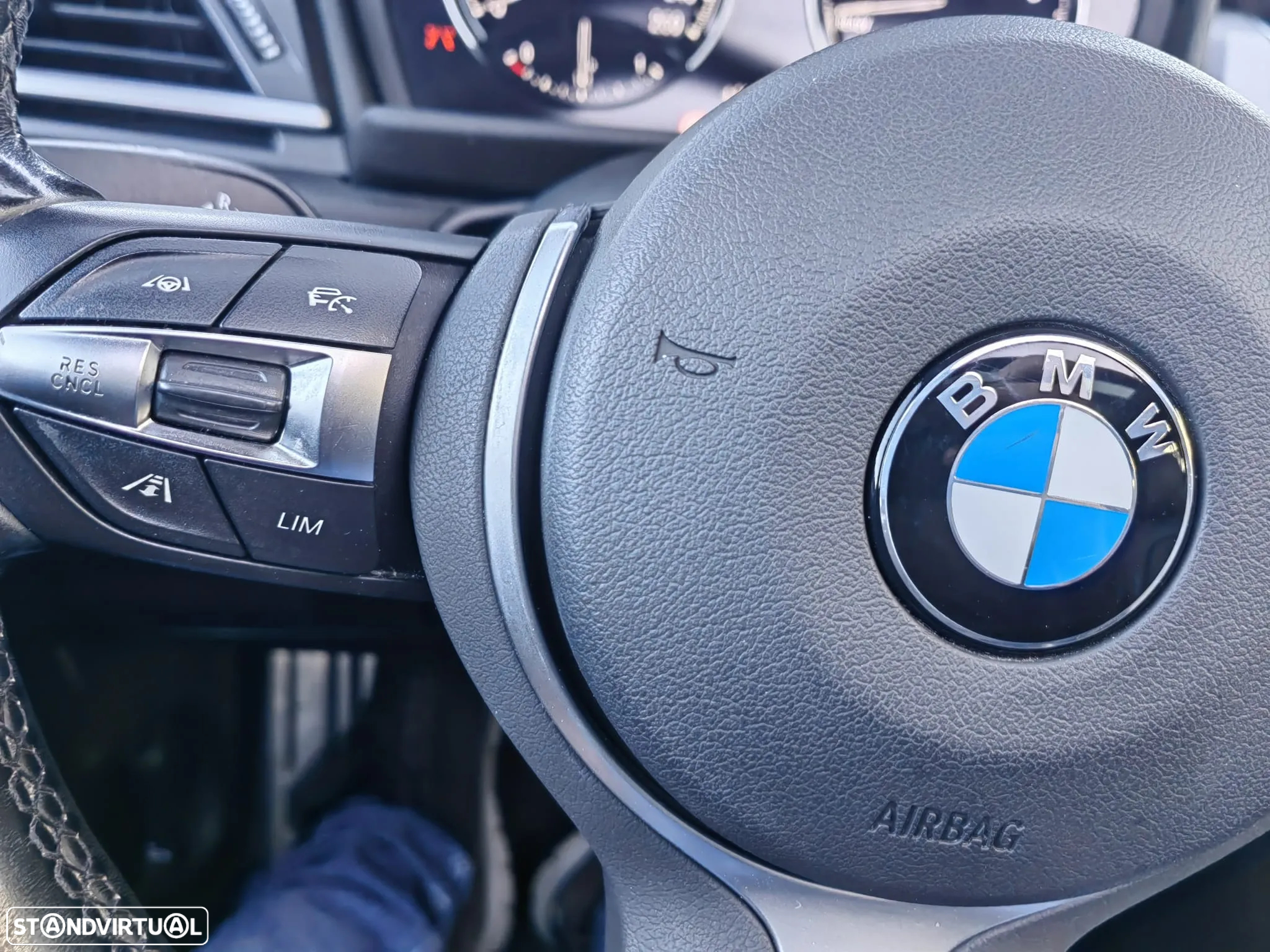 BMW 225xe Active Tourer Pack M - 22
