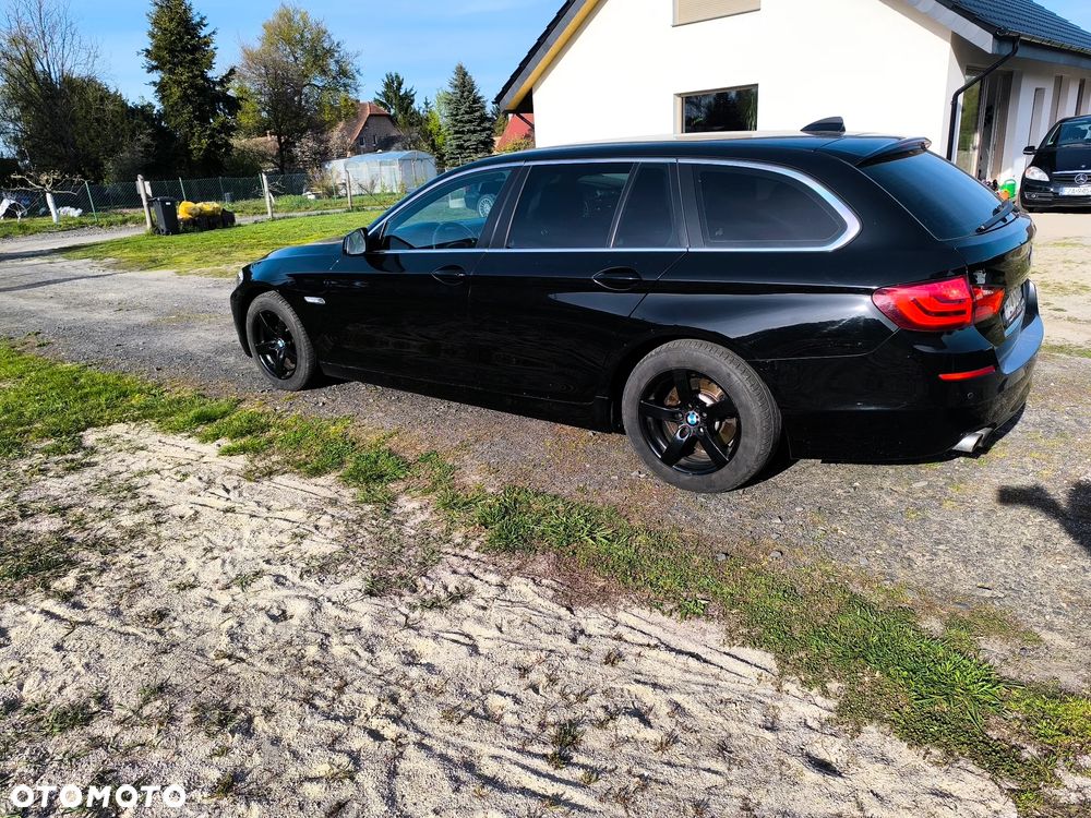 BMW Seria 5 520d - 7