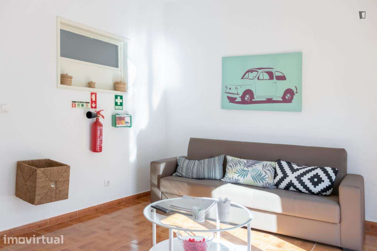 Apartamento com 2 quartos - localizado em Martim Moniz Lisbon - Grande imagem: 2/18