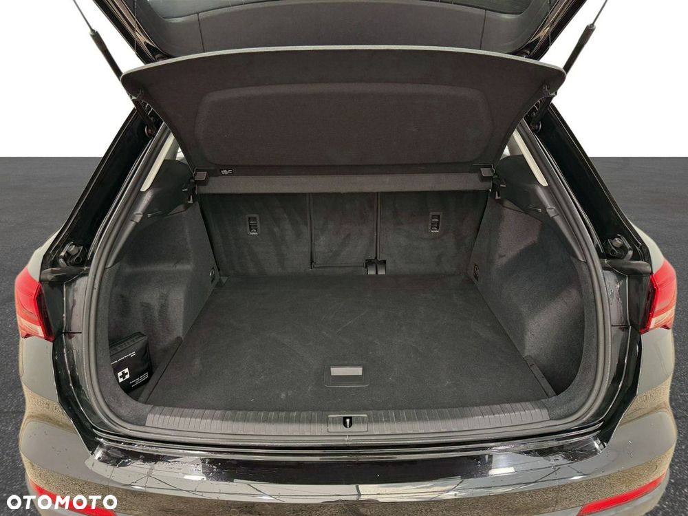 Audi Q3 - 12