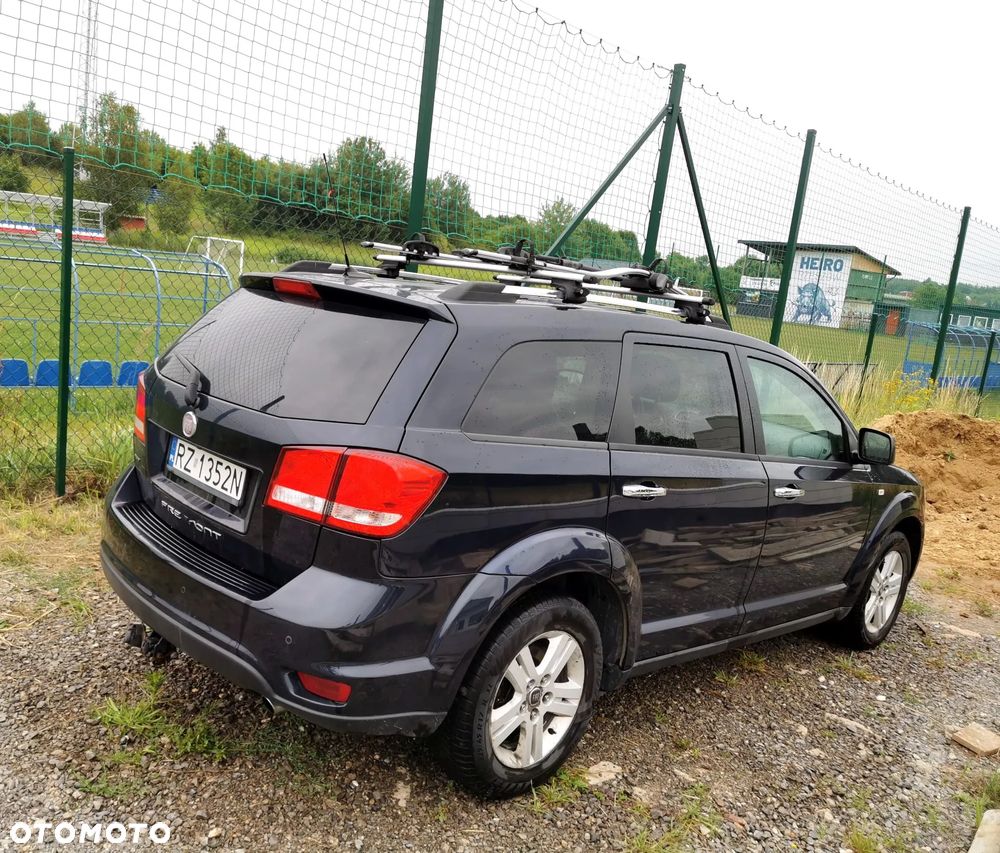 Fiat Freemont 2.0 Multijet Lounge AWD - 3
