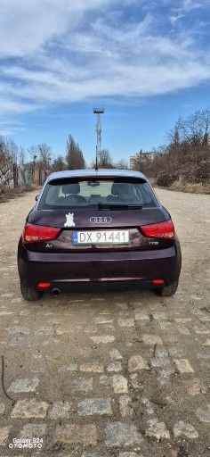 Audi A1 Sportback 1.2 TFSI S line Sportpaket - 2