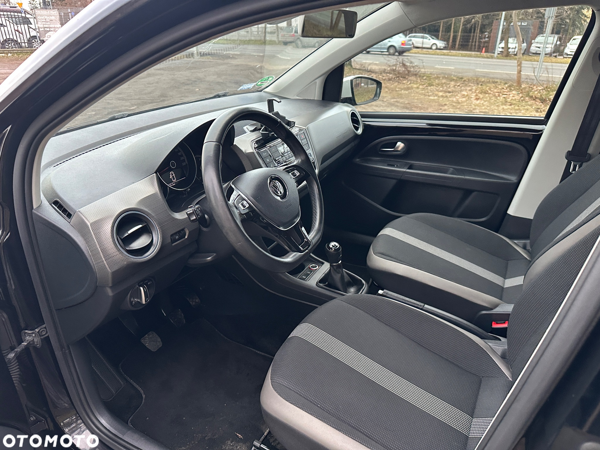 Volkswagen up! 1.0 white - 19