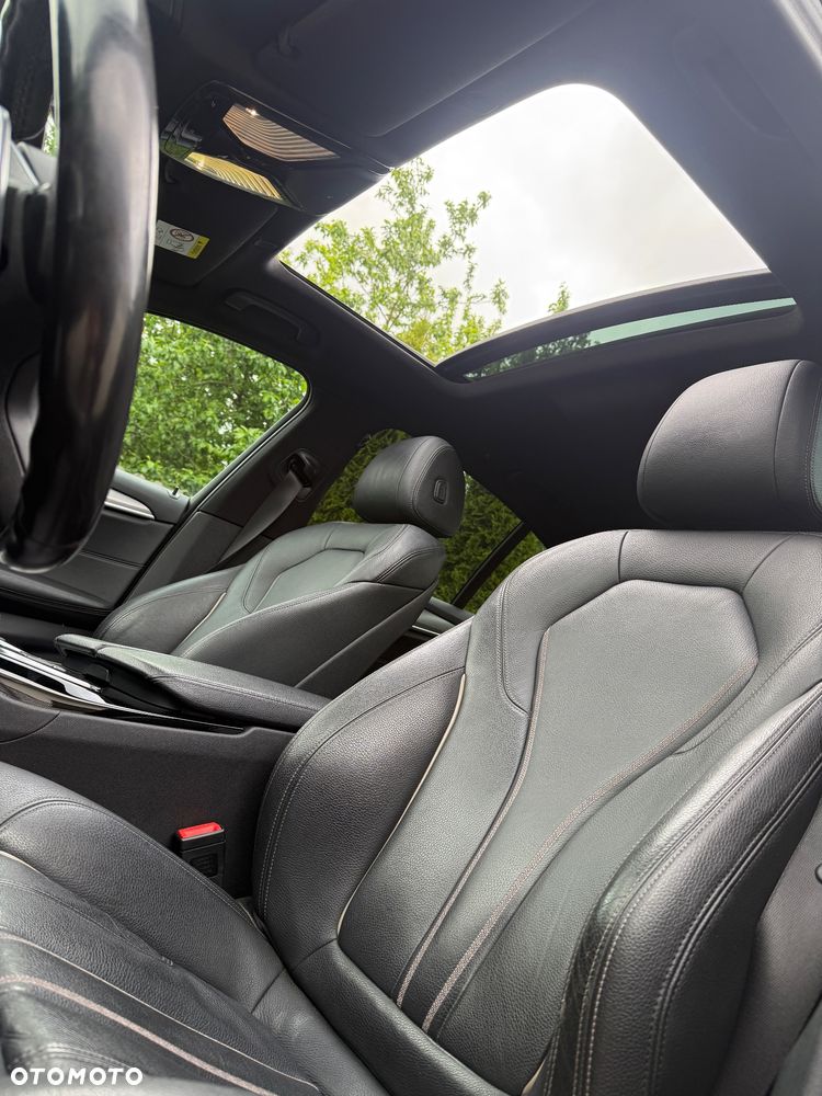 BMW Seria 5 520d M Sport Edition - 25