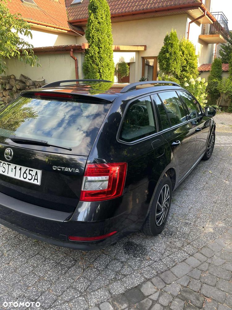 Skoda Octavia 1.6 TDI Active - 3