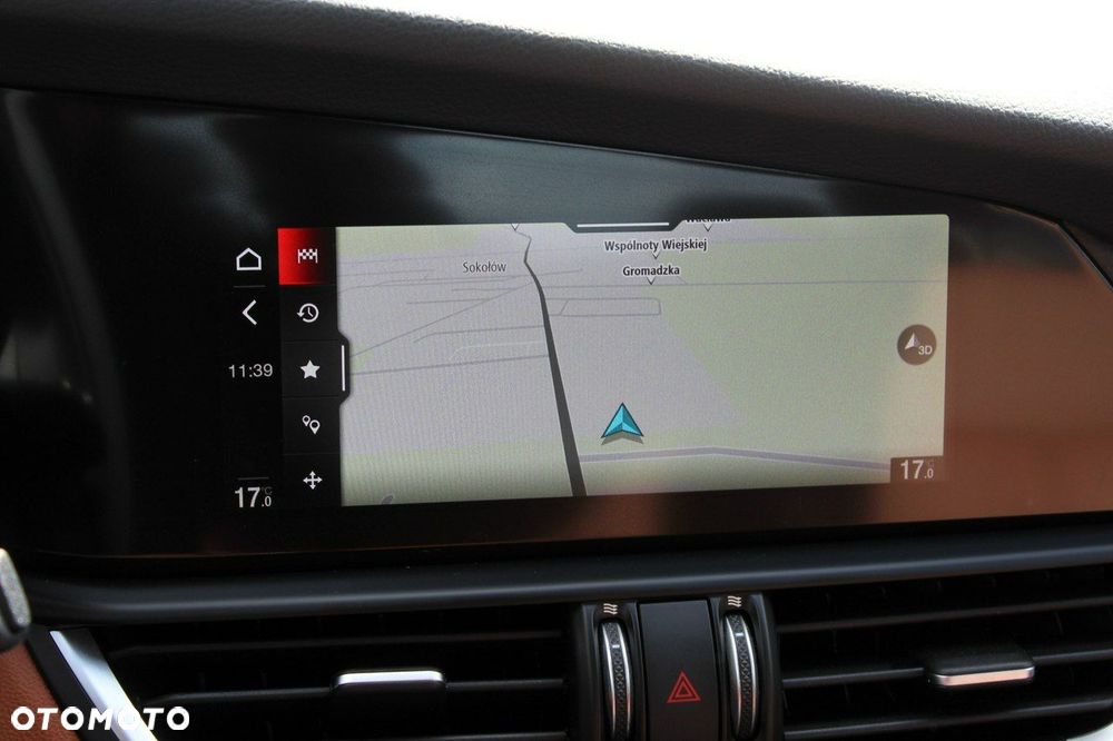 Alfa Romeo Giulia - 18