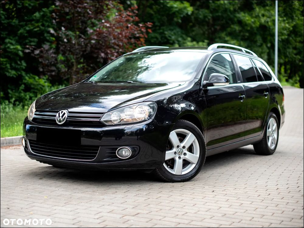 Volkswagen Golf - 1
