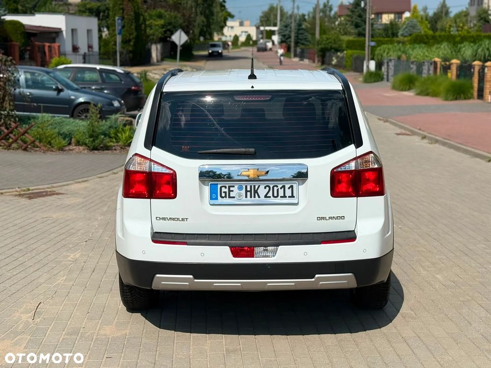 Chevrolet Orlando - 28
