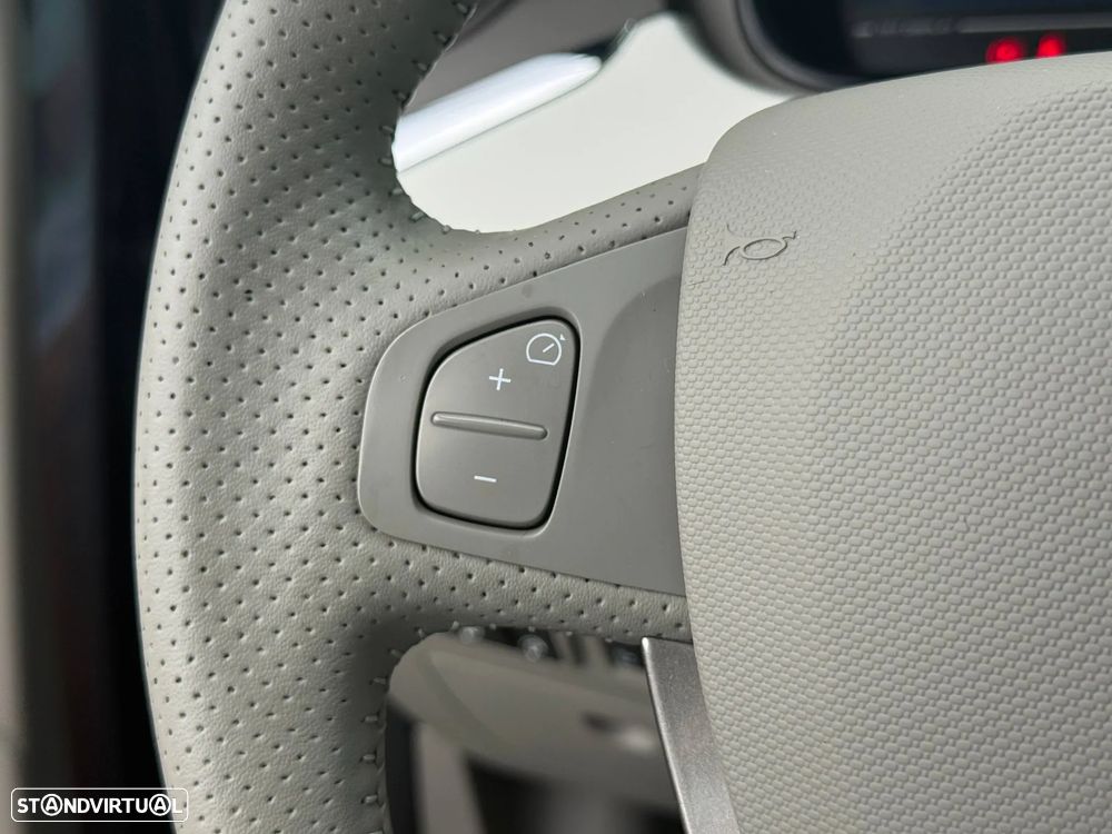 Renault Zoe (c/ Bateria) 41 kwh Intens - 21