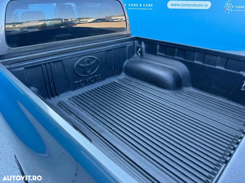 Toyota Hilux - 14