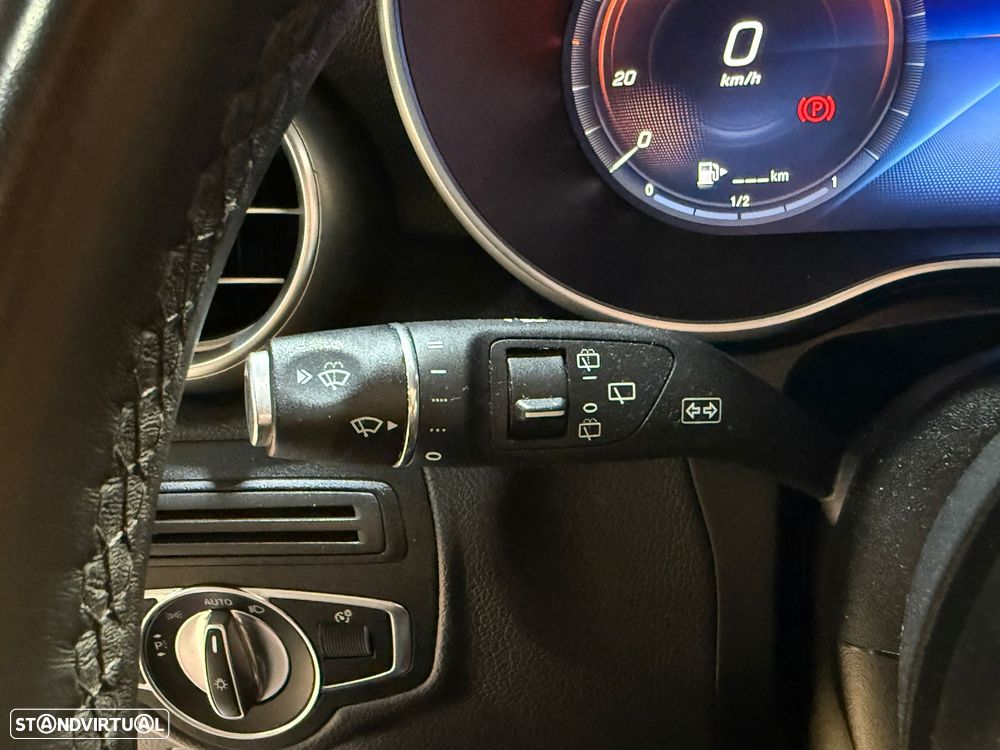 Mercedes-Benz GLC 300 de 4Matic 9G-TRONIC AMG Line - 22