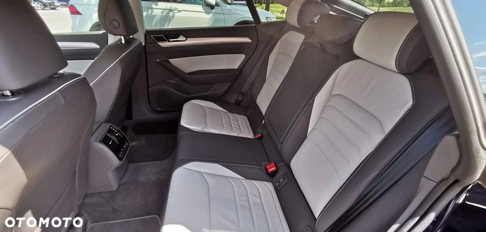 Volkswagen Arteon 2.0 TDI SCR Elegance DSG - 9