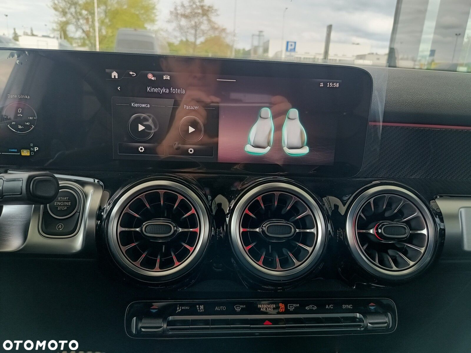 Mercedes-Benz GLB - 19