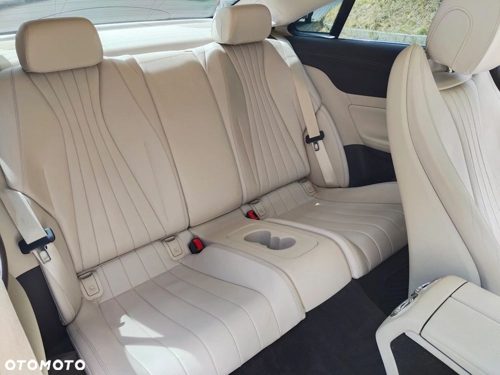Mercedes-Benz Klasa E 220 d 4-Matic AMG - 10