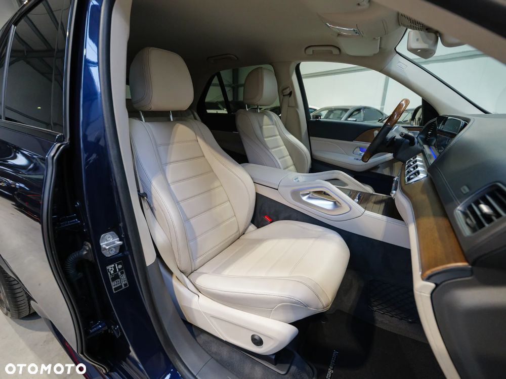 Mercedes-Benz GLE 300 d 4Matic 9G-TRONIC AMG Line - 20