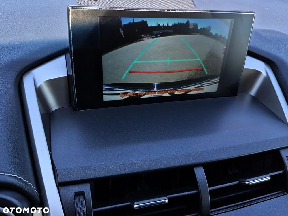 Lexus NX 300h Elite AWD - 18