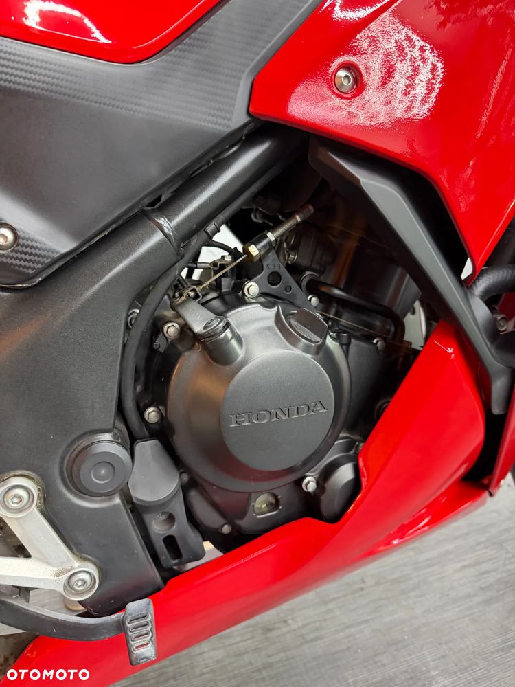 Honda CBR - 14