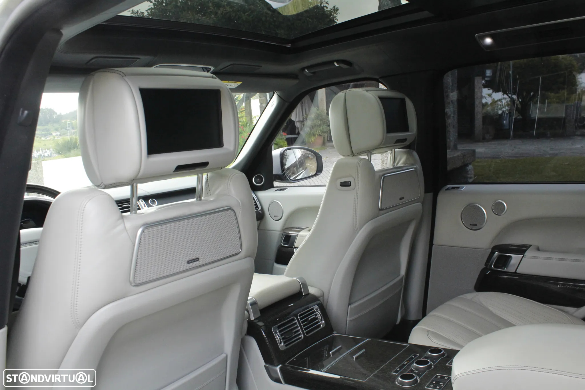 Land Rover Range Rover 4.4 SDV8 Autobiography - 25