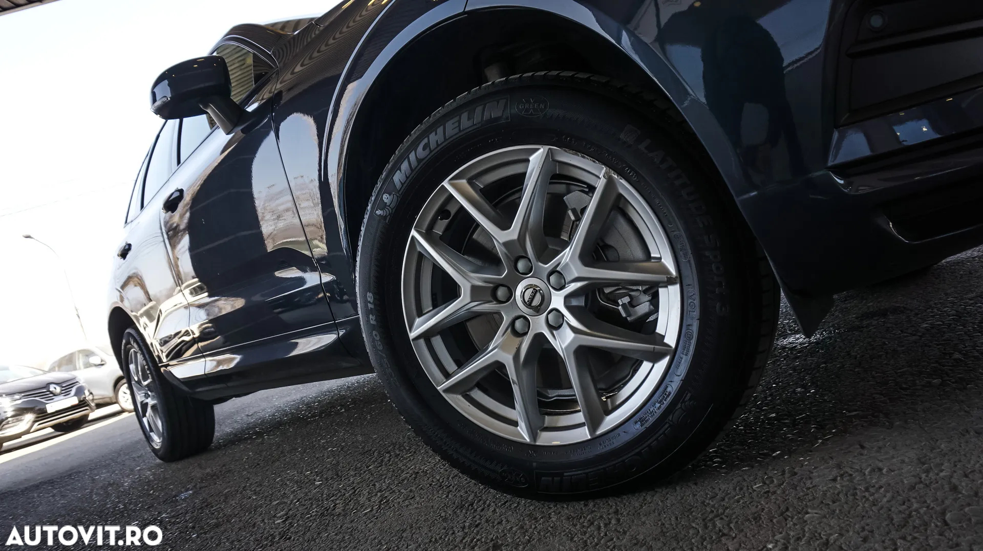 Volvo XC 60 D4 AWD Geartronic Momentum - 30