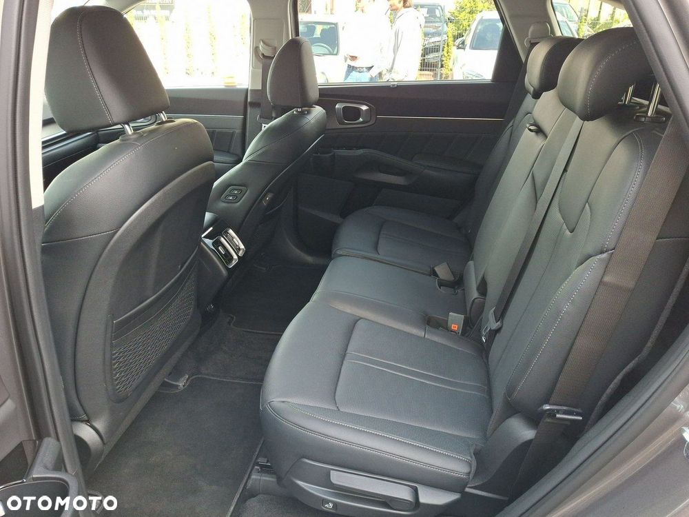 Kia Sorento 1.6 T-GDI HEV XL AWD 7os - 11
