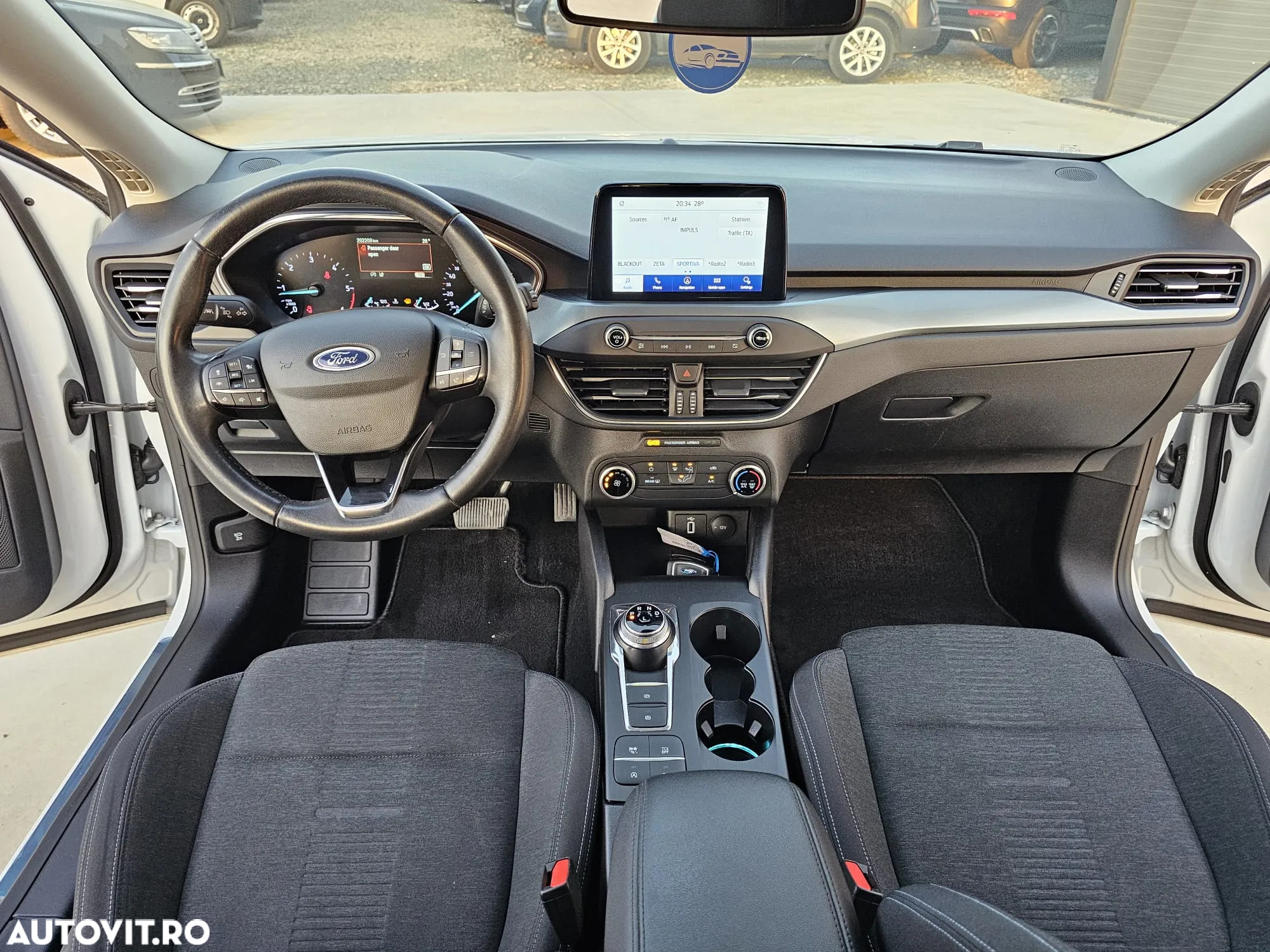 Ford Focus 1.5 EcoBlue Start-Stopp-System Aut. ACTIVE - 6
