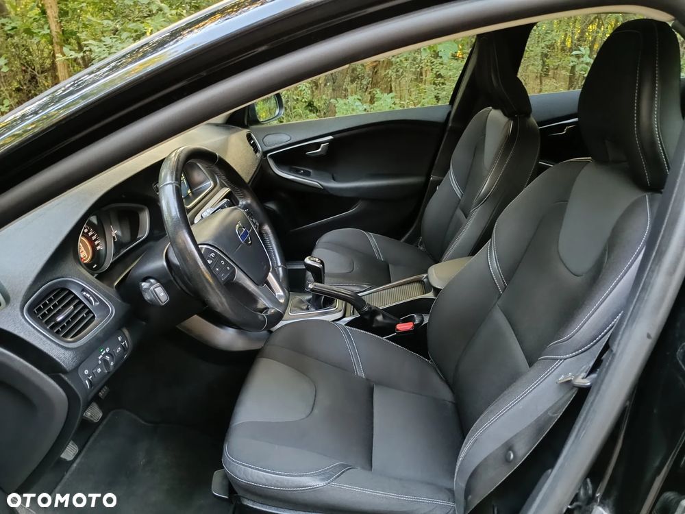 Volvo V40 D2 Drive-E Kinetic - 17