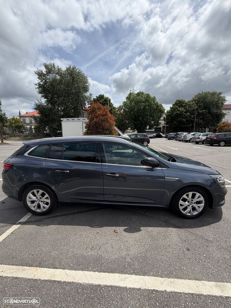 Renault Mégane Sport Tourer 1.5 dCi Limited - 32