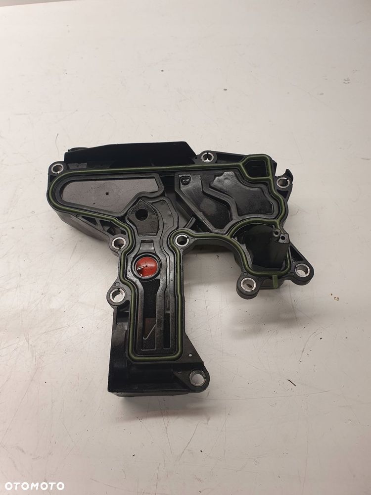 ODDZIELACZ OLEJU AUDI A4 A5 A6 VW 06H103495AK - 2