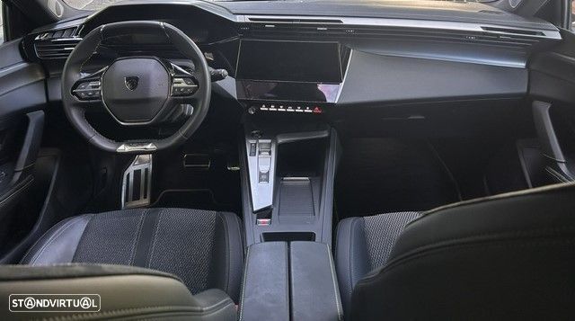 Peugeot 408 1.6 Hybrid GT e-EAT8 - 8