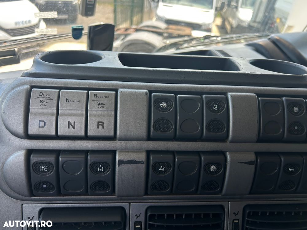 Iveco Stralis 460 EEV STANDARD - 16