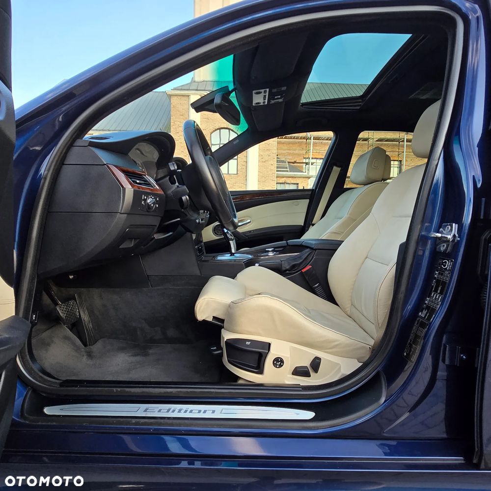 BMW Seria 5 530d Sport-Aut Edition Sport - 25