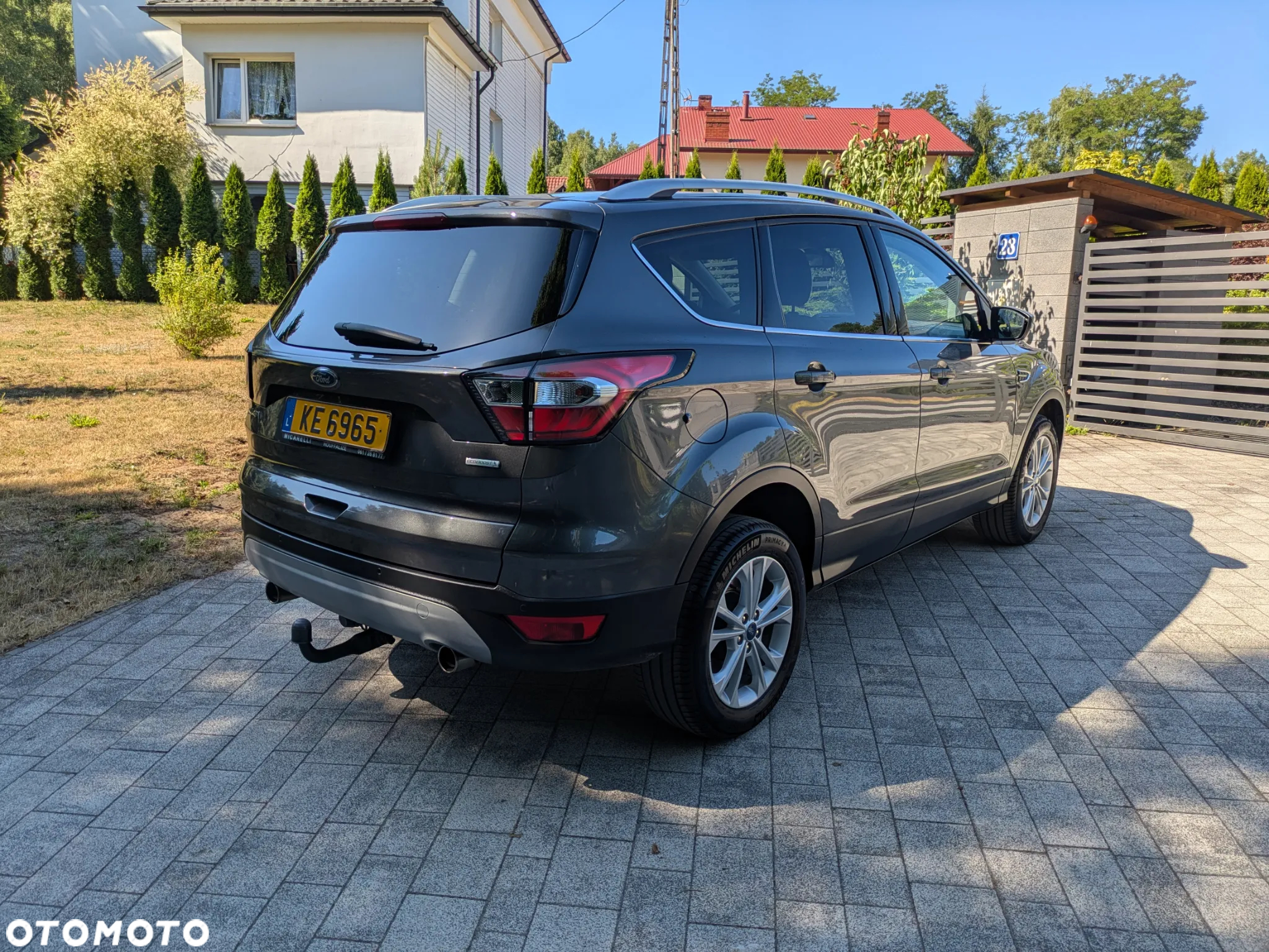 Ford Kuga 1.5 EcoBoost FWD Edition ASS MMT6 - 5