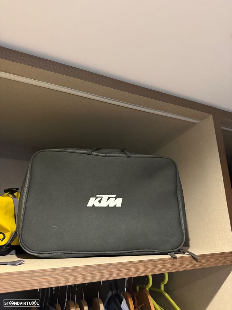 KTM 1290 Super Adventure S - 14