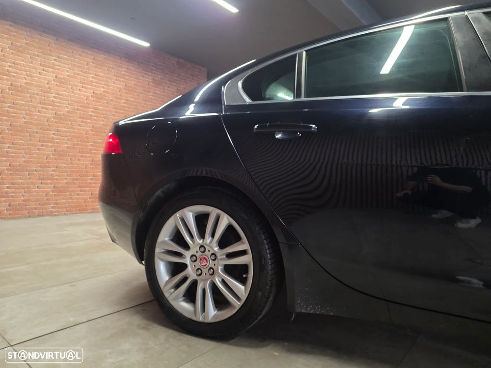 Jaguar XE E-Performance Aut. Prestige - 18