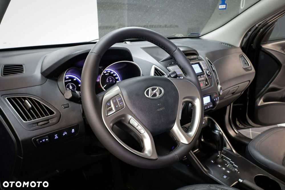 Hyundai ix35 - 11