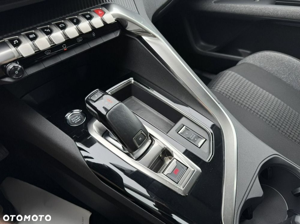 Peugeot 3008 - 5