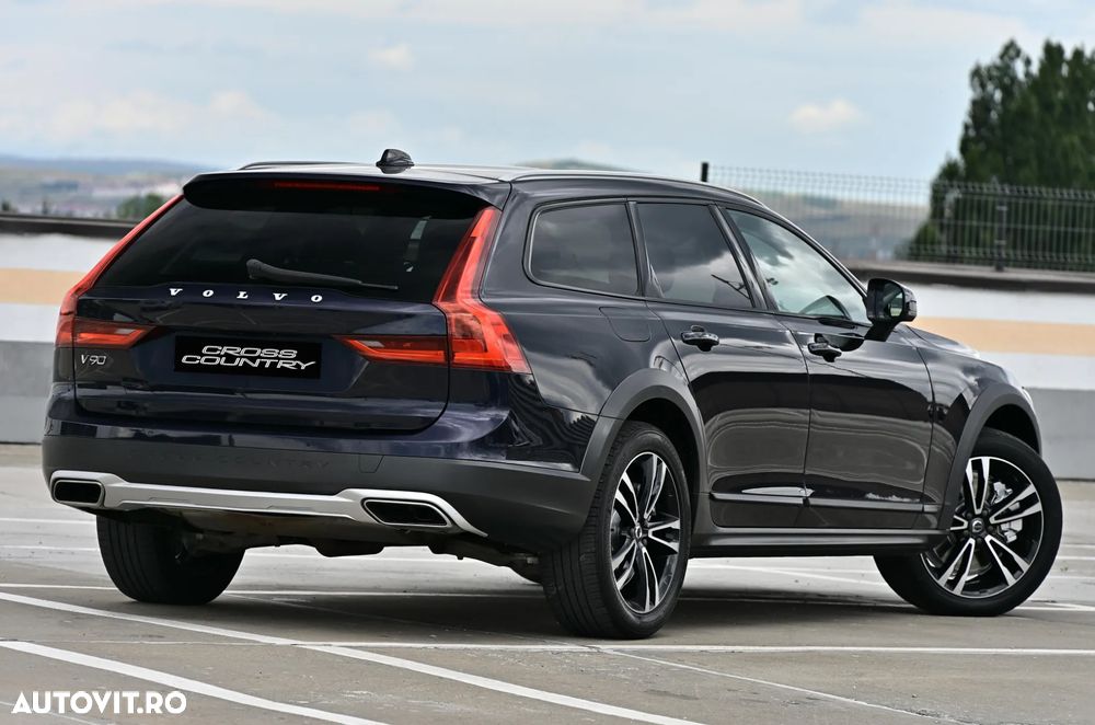Volvo V90 D4 Geartronic Inscription - 32