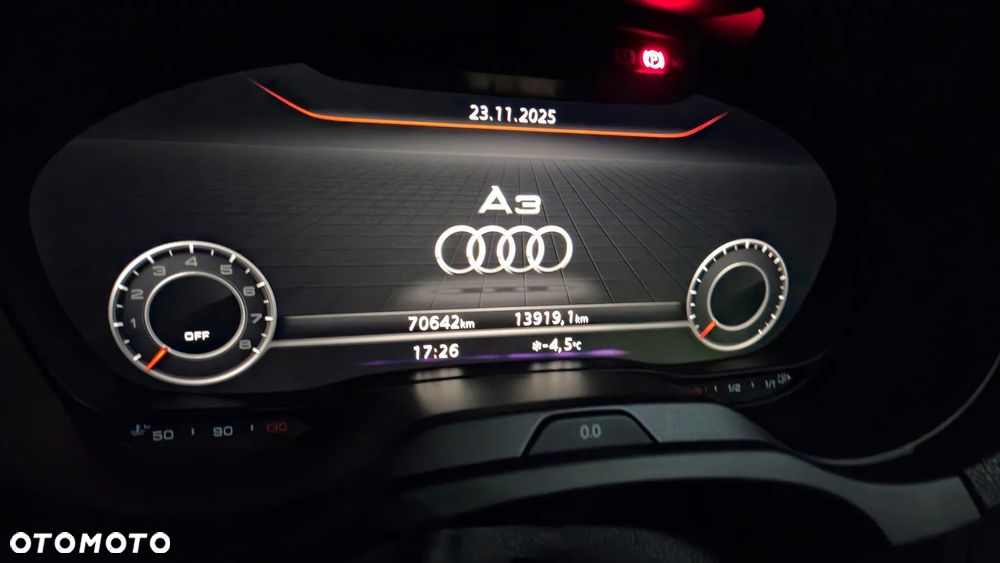 Audi A3 Sportback 35 TFSI S tronic S line - 5