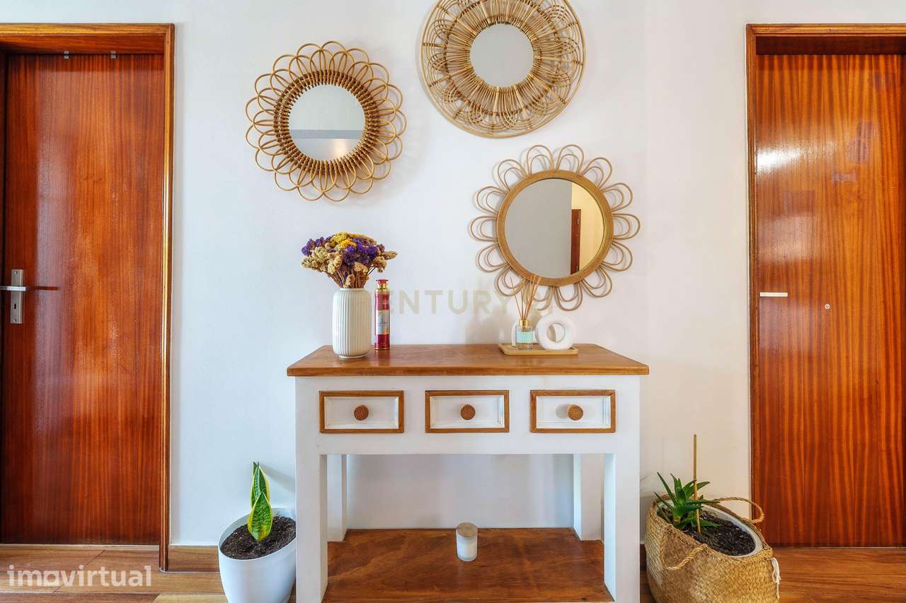 Moradia T3 Térrea com Quintal, Alpendre, Garagem e Anexo - Grande imagem: 3/48