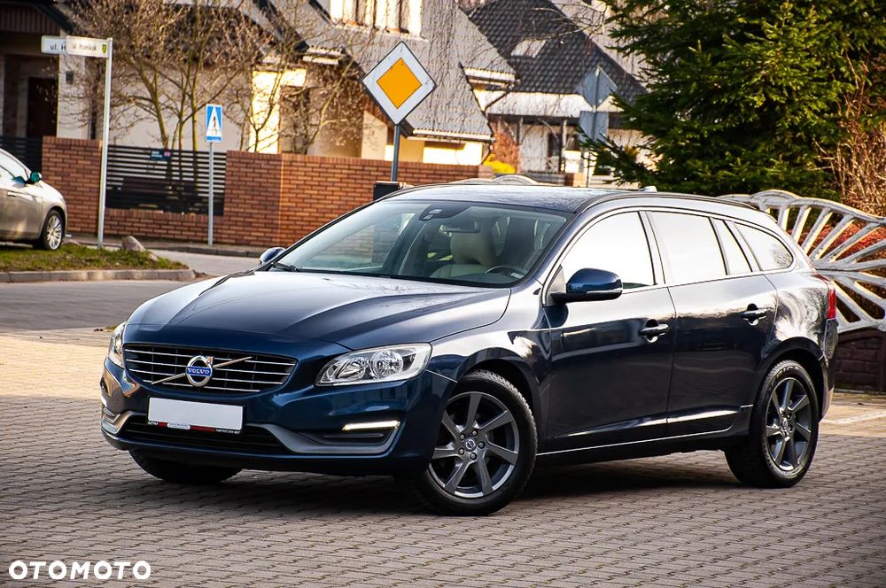 Volvo V60 D3 Business Edition - 8