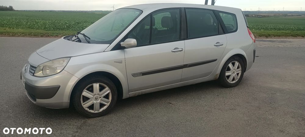 Renault Scenic - 8
