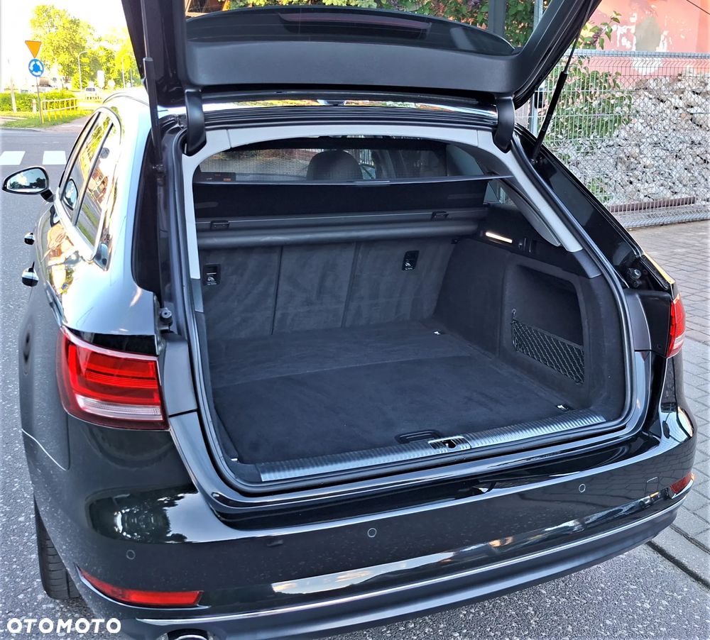 Audi A4 Avant 2.0 TDI - 20
