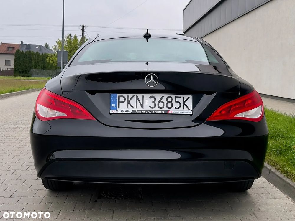 Mercedes-Benz CLA 180 BlueEffICIENCY Edition - 11