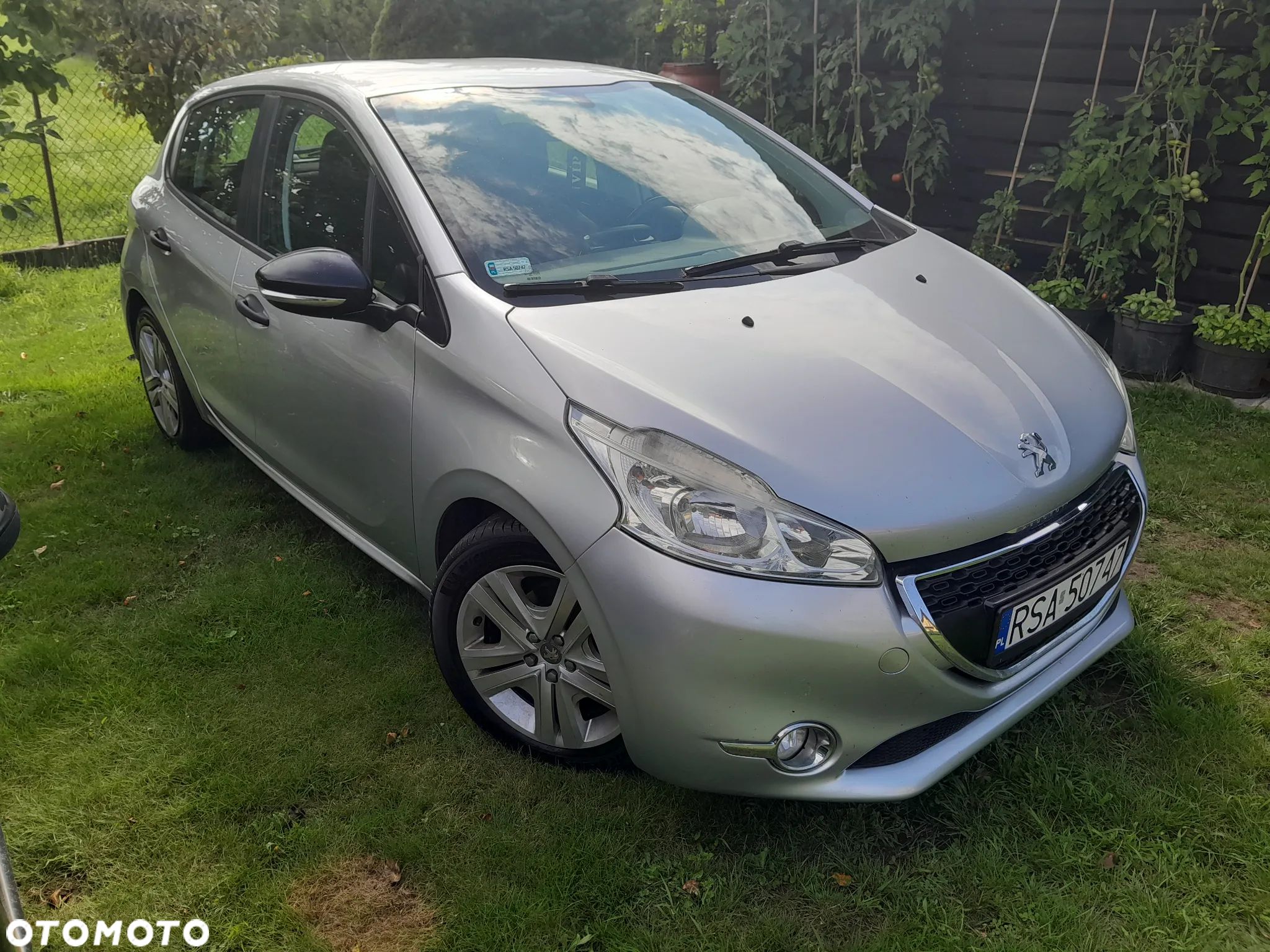 Peugeot 208 1.4 HDi Active - 1