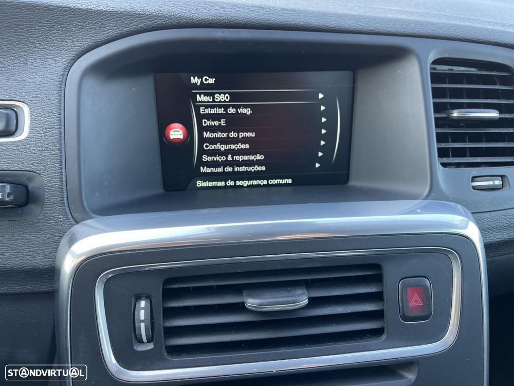 Volvo S60 2.0 D2 Momentum Drive - 20